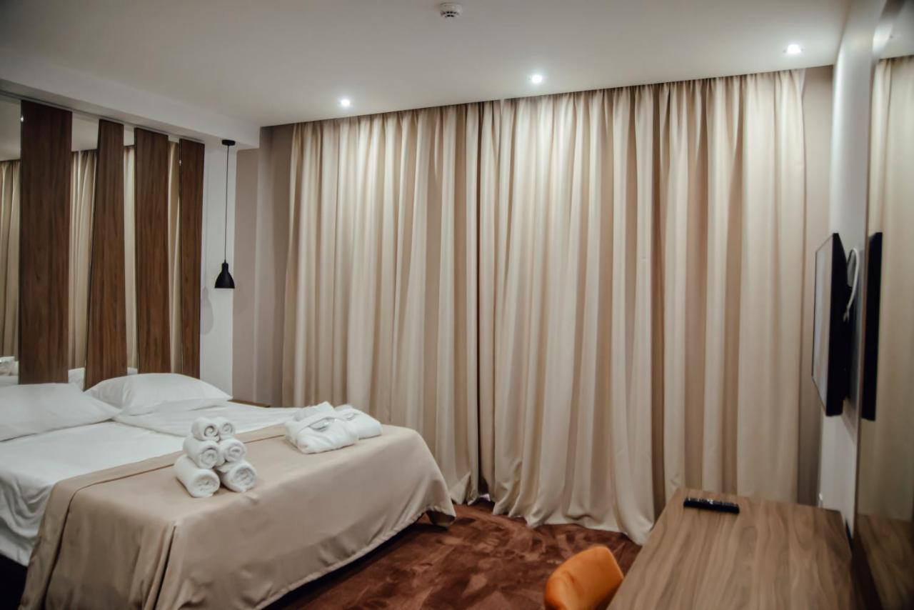 Mk Premier Hotell Novi Pazar Eksteriør bilde