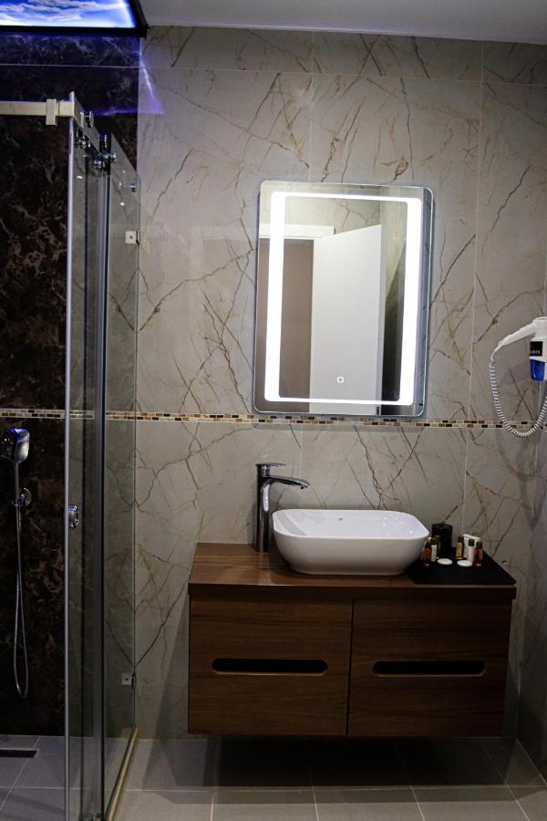 Mk Premier Hotell Novi Pazar Eksteriør bilde