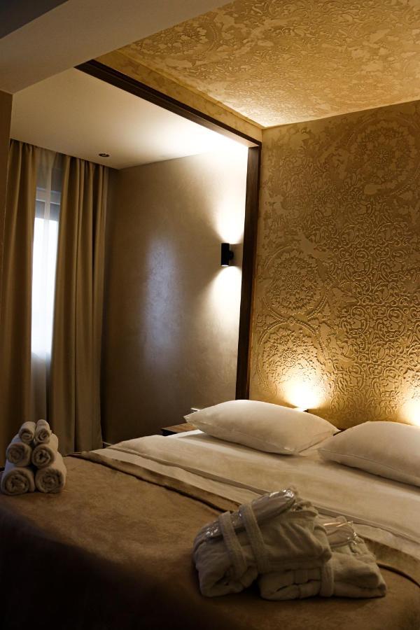 Mk Premier Hotell Novi Pazar Eksteriør bilde